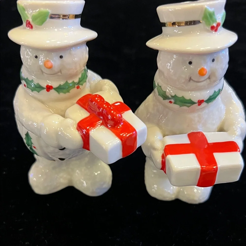 Lenox Happy Holly Days Snowmen Salt & Pepper Shakers